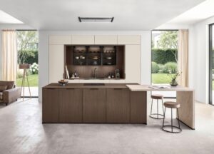 Moderne Küche in dunkler Eiche mit Insel und klarer Linienführung