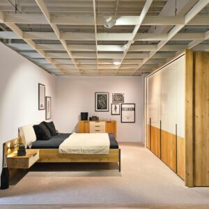 Schlafzimmer mit Kommode Valetta A35