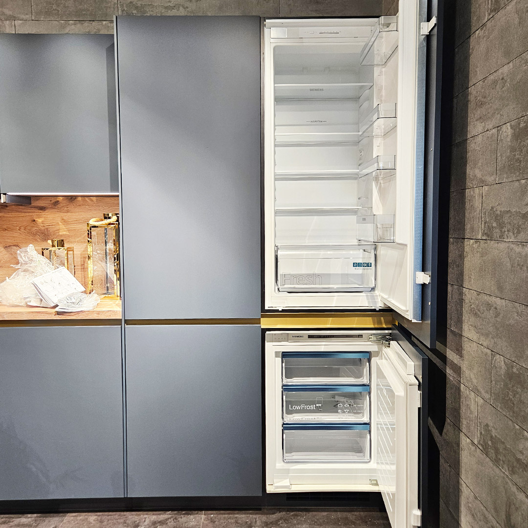 Nobilia Einbauküche Easytouch Fjordblau – Bild 9